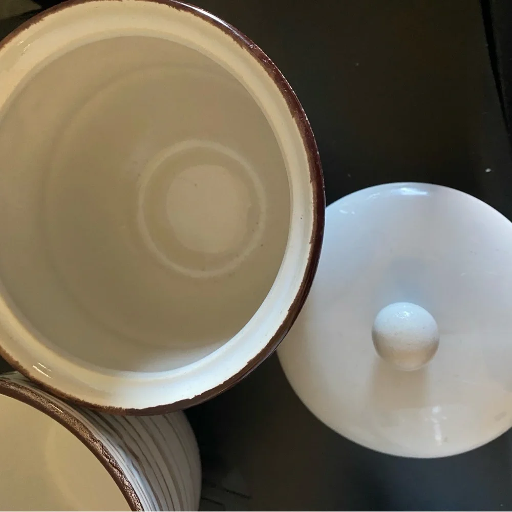 Pfaltzgraff 4 Piece Rustic Trellis White Stoneware 3 Mug and Sugar Bowl Set
